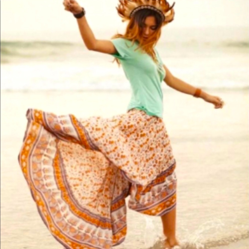โจ๐ฎ Spell & The Gypsy Castaway Skirt NWT โ๏ธ๐ซ - Picture 2 of 16
